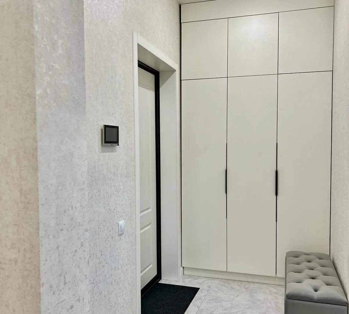 Lux Apartments, Residential Complex Amir Almaty