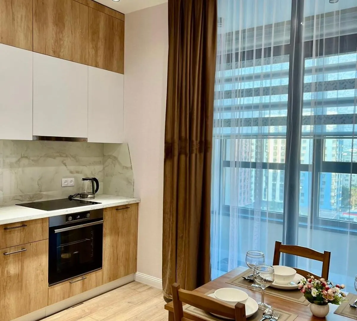 Lux Apartments, Residential Complex Amir Almaty Apartment