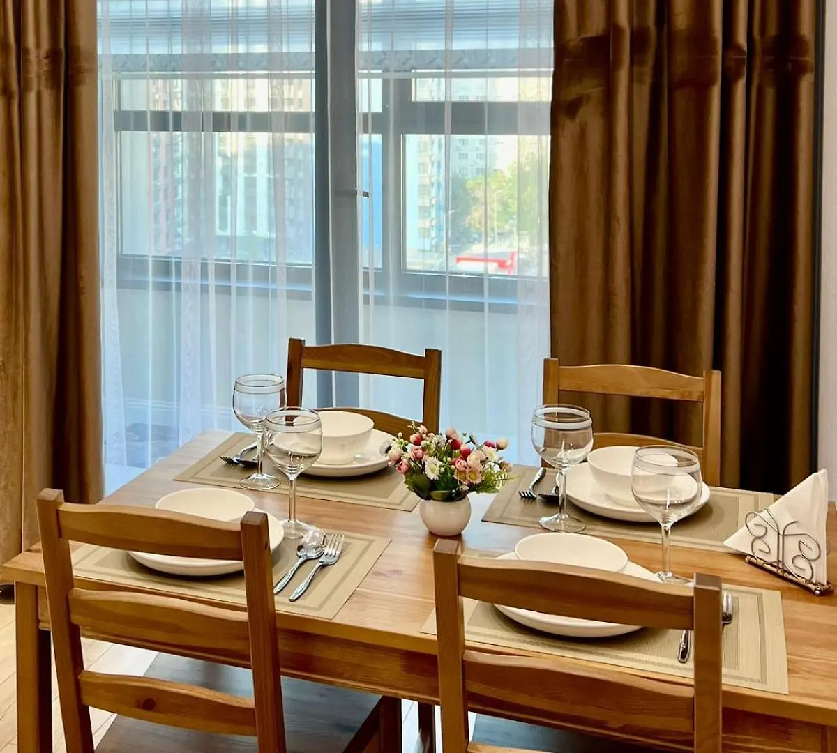 Lux Apartments, Residential Complex Amir Almaty