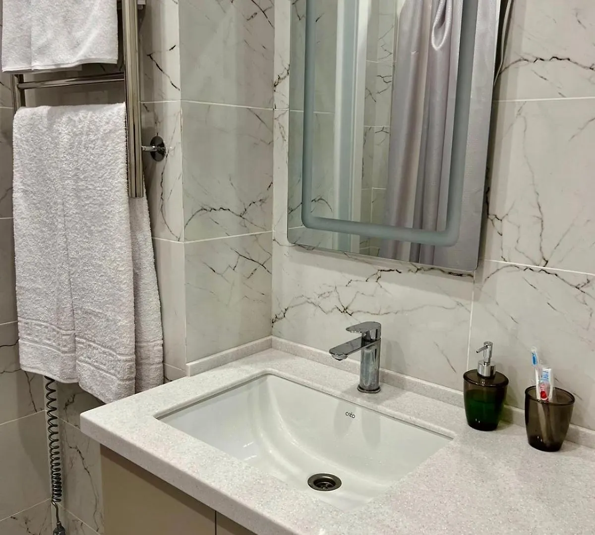 Lux Apartments, Residential Complex Amir Almaty